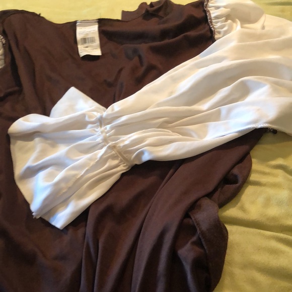 Pirate costume/men’s-one size fits most/boot attached to red and black pants - Picture 11 of 11